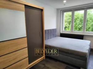 Prodej bytu 2+1, Teplice, Zrenjaninská, 53 m2