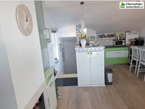 Prodej bytu 3+kk, Novalja, Chorvatsko, 67 m2