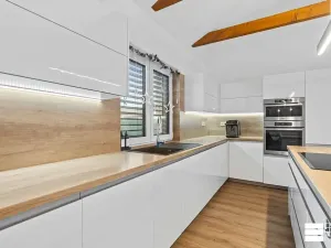 Prodej rodinného domu, Tišice, Na ladech, 135 m2