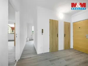 Pronájem bytu 3+1, Domažlice - Týnské Předměstí, Michlova, 80 m2