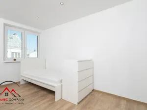 Pronájem bytu 1+kk, Ostrava, Sokolská třída, 21 m2