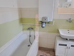 Prodej bytu 2+1, Vsetín, Josefa Sousedíka, 56 m2