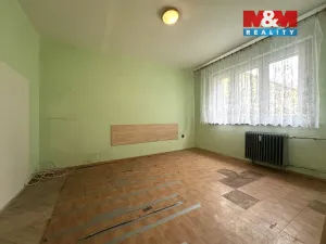 Prodej bytu 2+1, Kadaň, Chomutovská, 51 m2