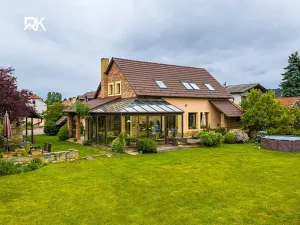 Prodej rodinného domu, Bříství, 375 m2