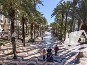 Prodej bytu 4+kk, Torrevieja, Španělsko, 96 m2