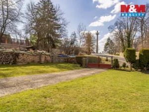 Prodej činžovního domu, Doksy, náměstí Republiky, 235 m2