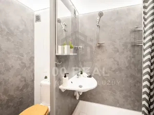 Pronájem bytu 1+kk, Hradec Králové, Gebauerova, 36 m2