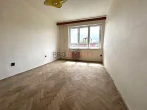 Prodej bytu 2+1, Ostrava, Sokolovská, 58 m2