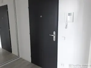 Pronájem bytu 1+kk, Tábor, U Areálu, 31 m2