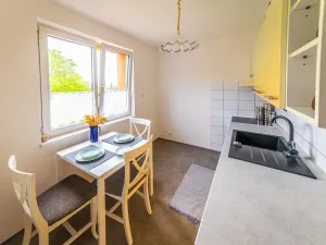 Prodej bytu 2+1, Pacov, Na Blatech, 54 m2