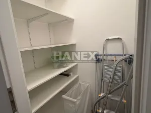 Pronájem bytu 2+kk, Praha - Žižkov, V zahrádkách, 56 m2