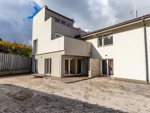 Prodej činžovního domu, Benešov, Pod Hřbitovem, 470 m2