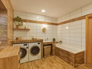 Prodej rodinného domu, Zavidov, 261 m2