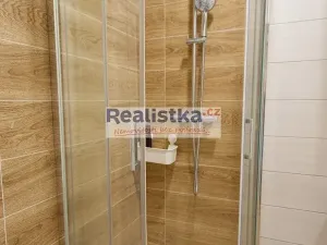 Pronájem bytu 2+1, Plzeň, Blatenská, 51 m2