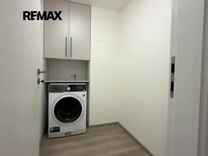 Pronájem bytu 2+kk, Praha - Libeň, Kotlaska, 59 m2