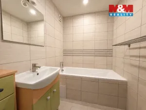 Prodej bytu 3+1, Neratovice, Kojetická, 74 m2