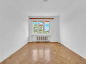 Pronájem bytu 2+1, Hradec Králové, Smetanovo nábřeží, 82 m2