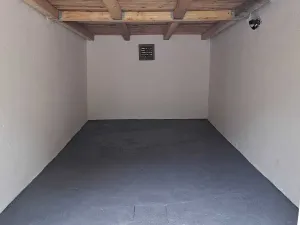 Pronájem garáže, Liberec, Husitská, 19 m2