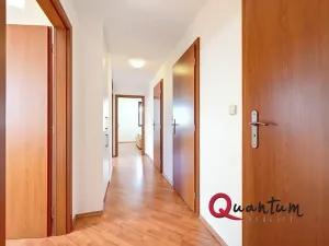 Pronájem bytu 3+kk, Praha - Záběhlice, Na Slatince, 72 m2