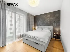 Pronájem bytu 3+kk, Praha - Hrdlořezy, Učňovská, 71 m2