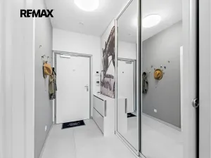 Pronájem bytu 3+kk, Praha - Hrdlořezy, Učňovská, 71 m2