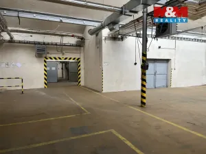 Pronájem skladu, Suchovršice, 1100 m2