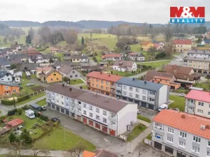 Prodej bytu 4+1, Lesná, 64 m2
