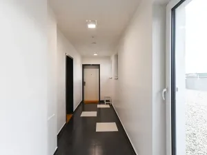 Pronájem bytu 3+kk, Praha - Vysočany, Strnadových, 78 m2