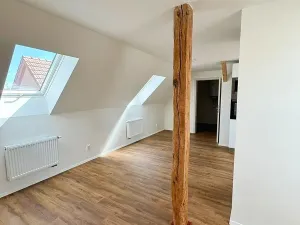 Pronájem bytu 1+kk, Byšice, Mělnická, 43 m2