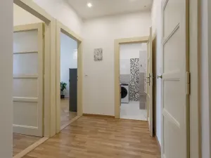 Prodej bytu 2+kk, Praha - Strašnice, Černokostelecká, 48 m2