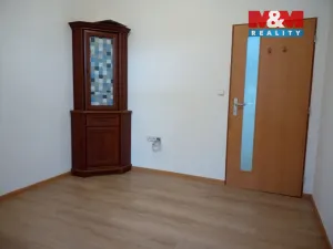 Pronájem bytu 2+1, Líně, Plzeňská, 44 m2