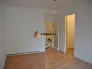 Pronájem bytu 3+1, Praha - Nusle, U gymnázia, 95 m2