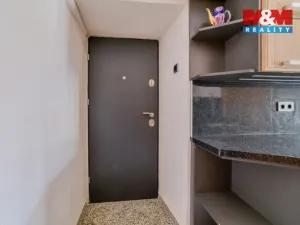 Prodej bytu 3+1, Cheb, Hradební, 56 m2