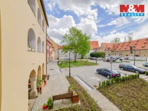 Prodej bytu 3+1, Cheb, Hradební, 56 m2