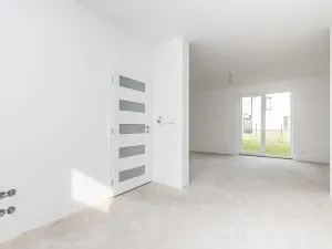 Prodej rodinného domu, Milovice, Modřínová, 122 m2