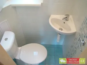 Pronájem bytu 2+kk, Praha, Zikova, 49 m2