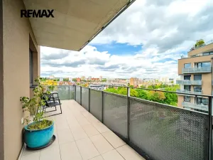 Prodej bytu 4+kk, Praha - Strašnice, Zvěřinova, 92 m2