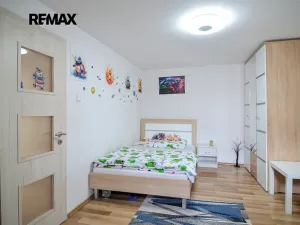Prodej rodinného domu, Lužice, Lomená, 130 m2