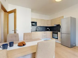 Pronájem bytu 2+kk, Praha - Smíchov, Nádražní, 52 m2