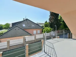 Pronájem rodinného domu, Horoměřice, 350 m2