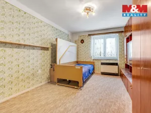 Prodej bytu 3+1, Králův Dvůr, Pod Hájem, 63 m2