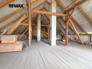 Prodej rodinného domu, Hlohovice, 160 m2
