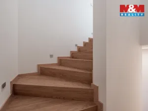 Prodej rodinného domu, Velké Popovice, 219 m2