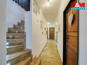 Prodej rodinného domu, Strážov, 359 m2