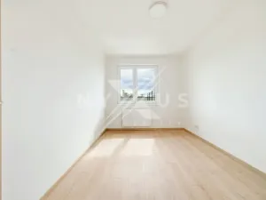 Pronájem bytu 2+kk, Praha - Strašnice, Strančická, 49 m2