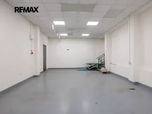 Pronájem kanceláře, Rudná, Masarykova, 1270 m2