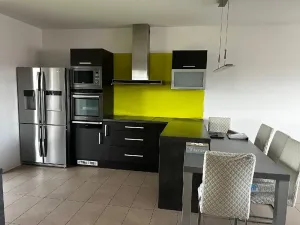 Prodej bytu 3+kk, Veleň, Polní, 300 m2