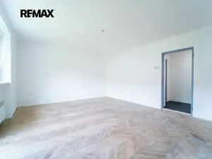 Prodej bytu 2+1, Chocerady, 69 m2