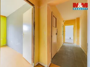 Prodej bytu 3+1, Cheb, U Stadionu, 75 m2