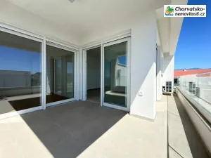 Prodej bytu 3+kk, Novalja, Chorvatsko, 68 m2